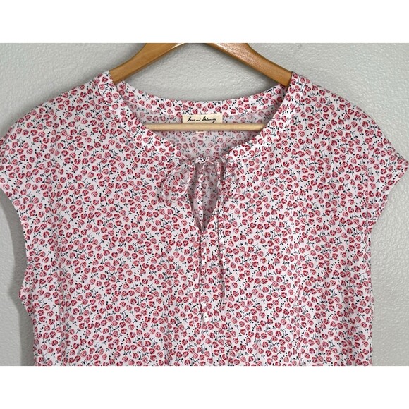 JANE and DELANCEY Anthropologie Red Floral Babydoll Top Size M Tiered Blouse - Picture 2 of 9